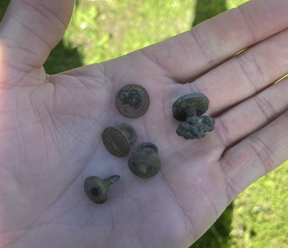 A5D7B90A-21A6-45DB-BA39-08A8E075CD8C