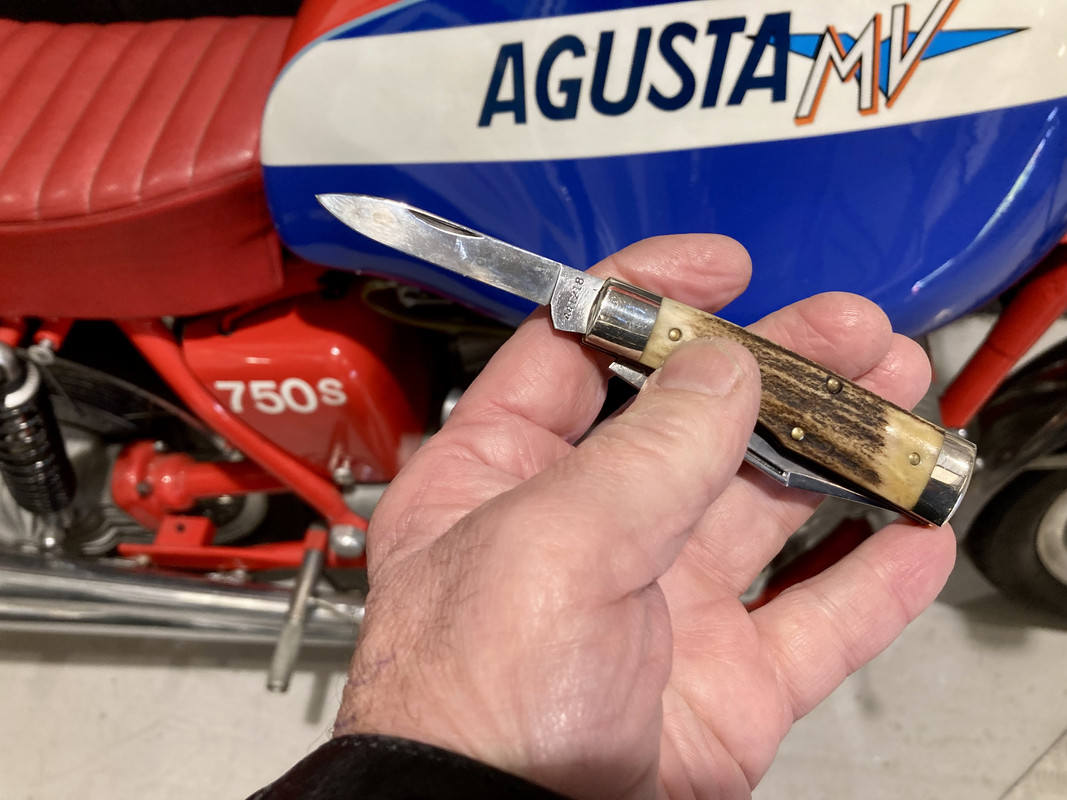 8BD203B2-00DA-46FD-9968-5EA5EEAFBF3E