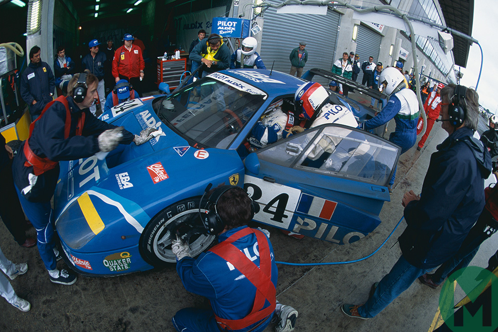 f40_le_mans_95_pits