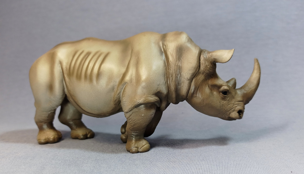 Eikoh big White rhino walkaround by Costicuba
