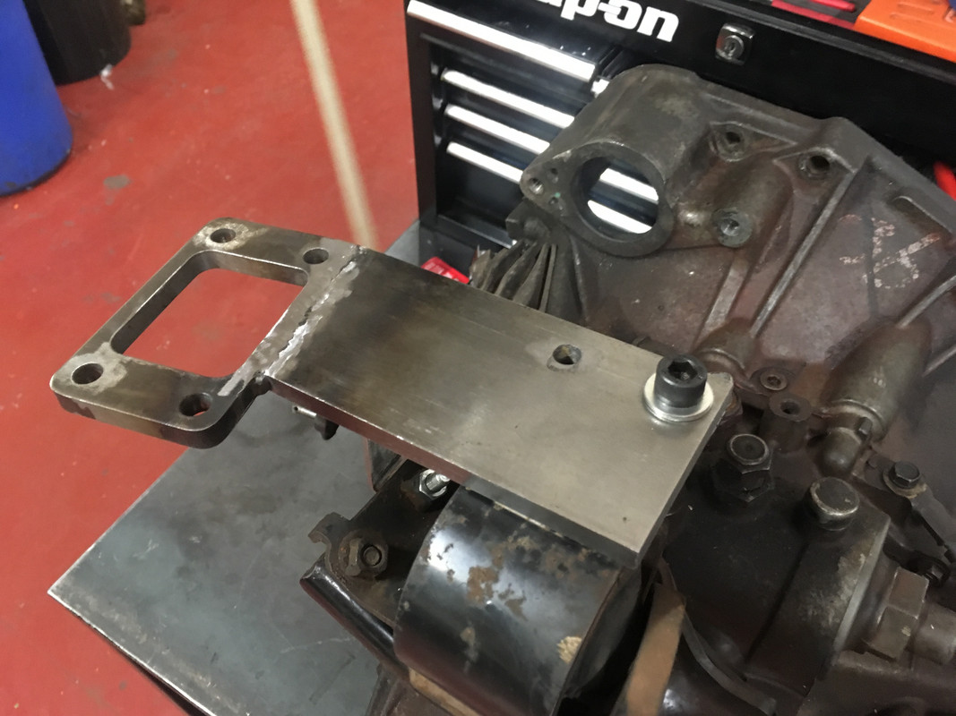 B91AFF1E-2A50-40B5-981E-036019E8ABBD