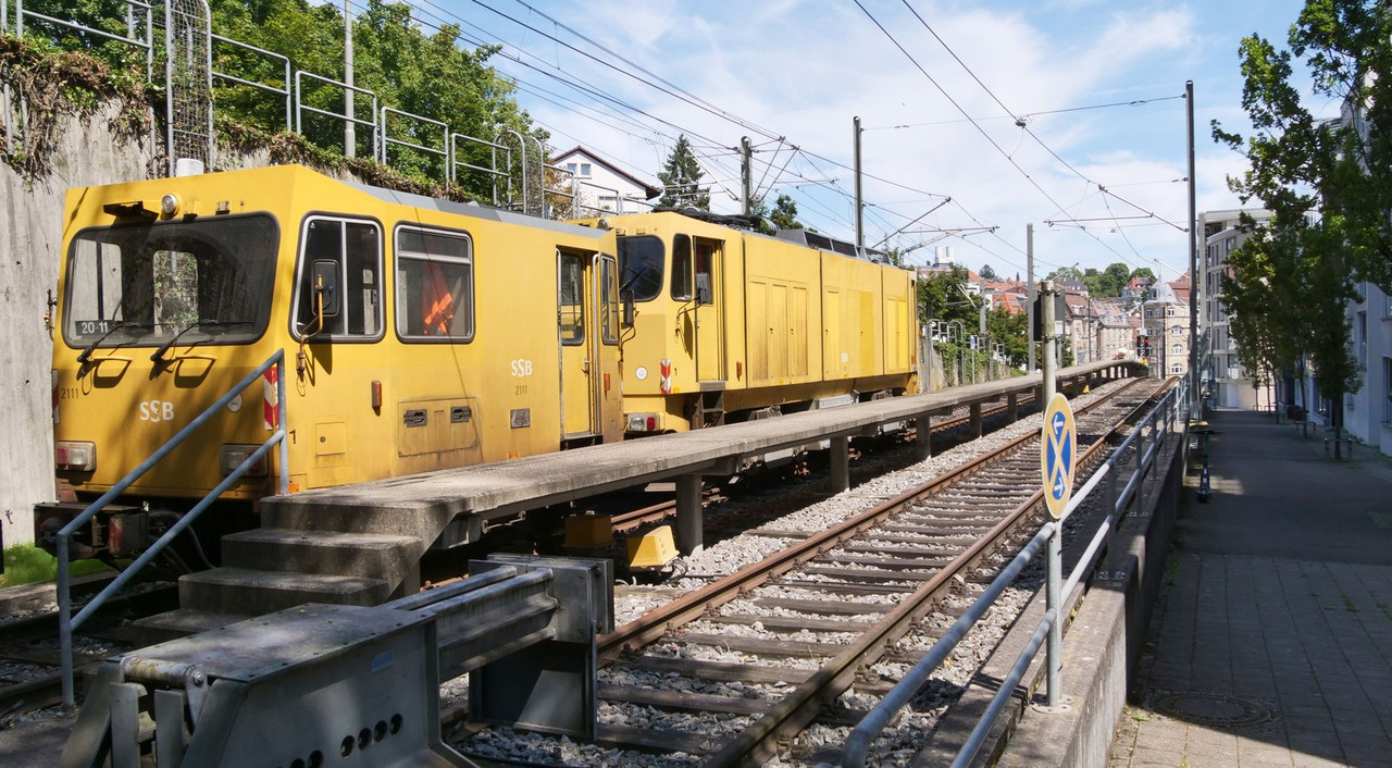 [Bild: 090825-130130-1b.jpg]