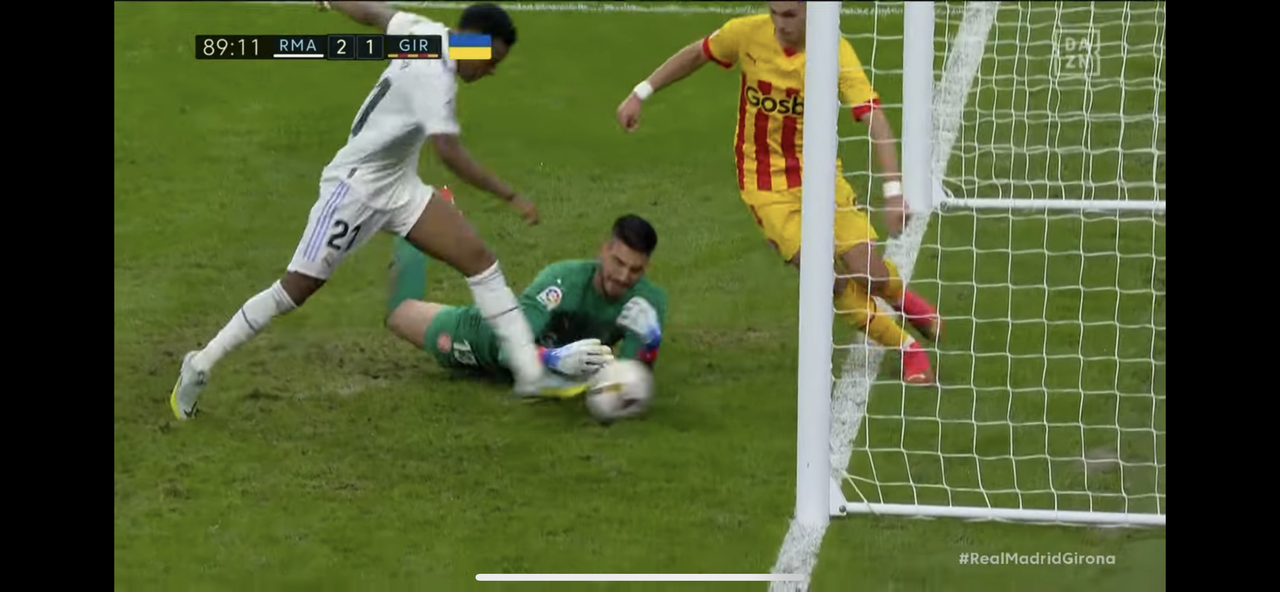 C69C3562-76CD-4DB3-9239-98F824F5986F