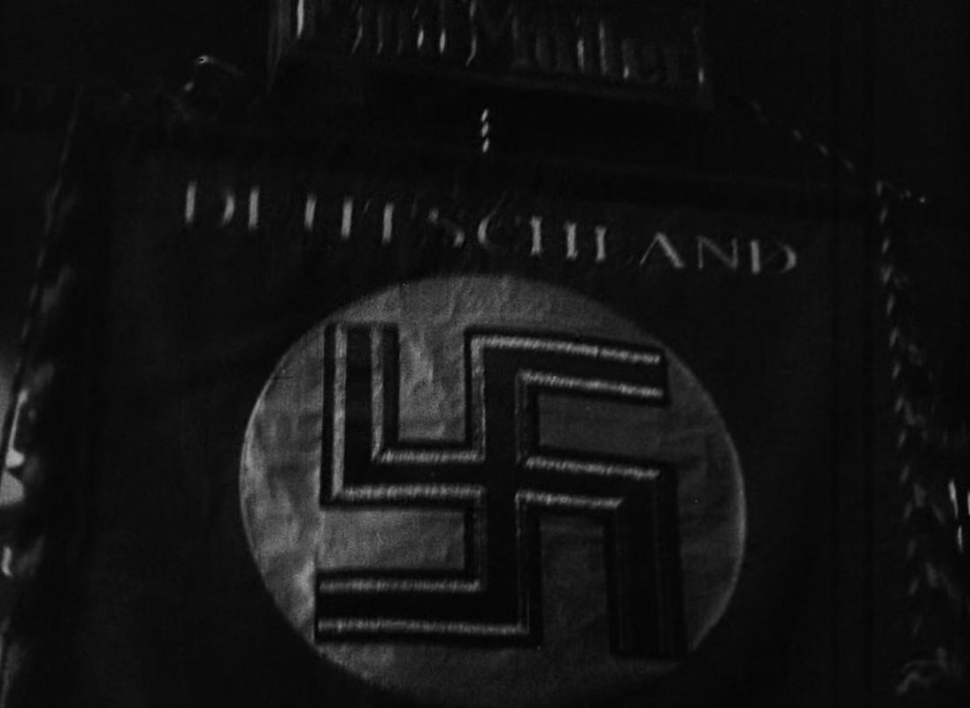 Night and Fog (1955) (1080p BluRay x265 r00t)-3