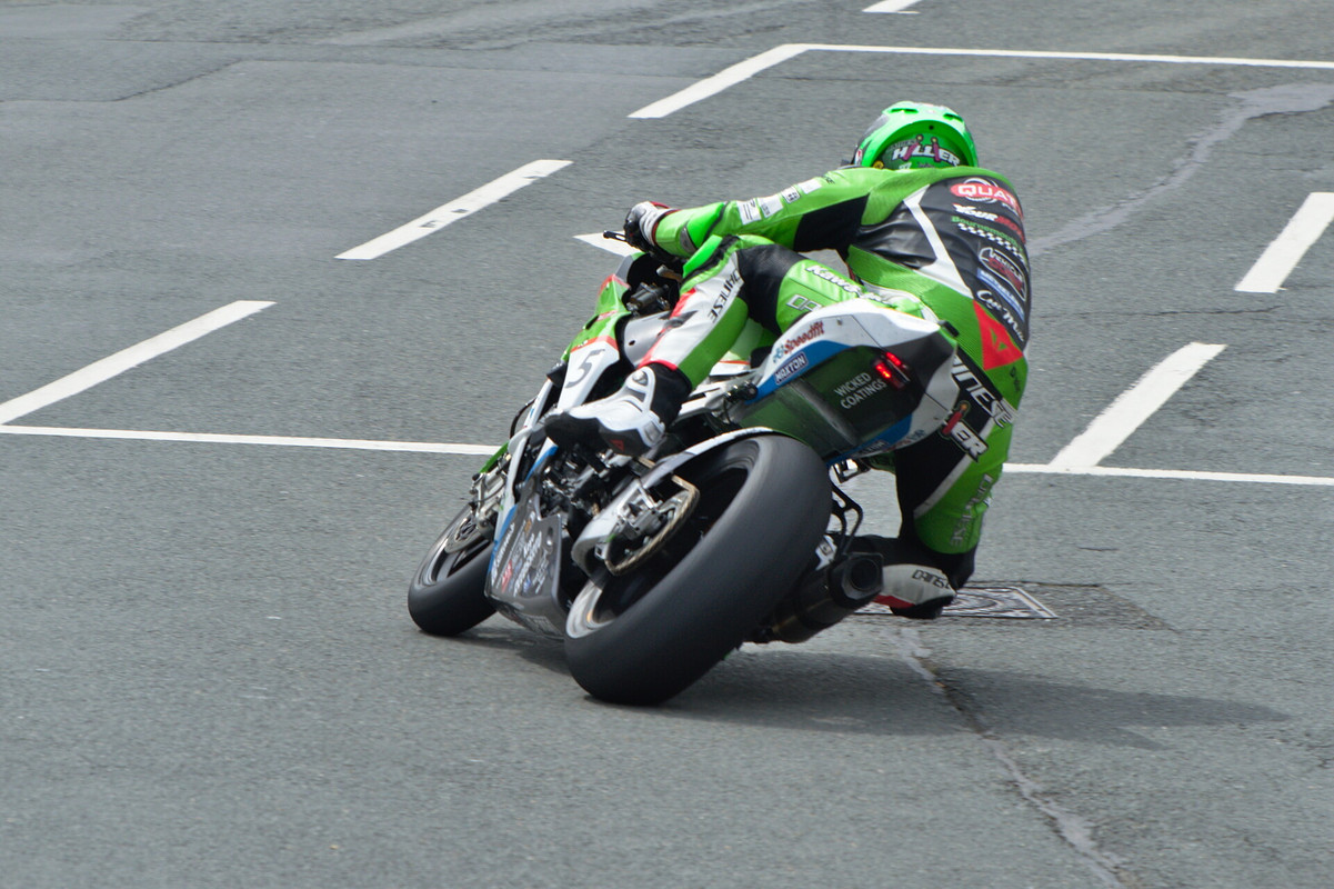 Vmax Tour 2019 au TT à l'île de Man R-DSC9894