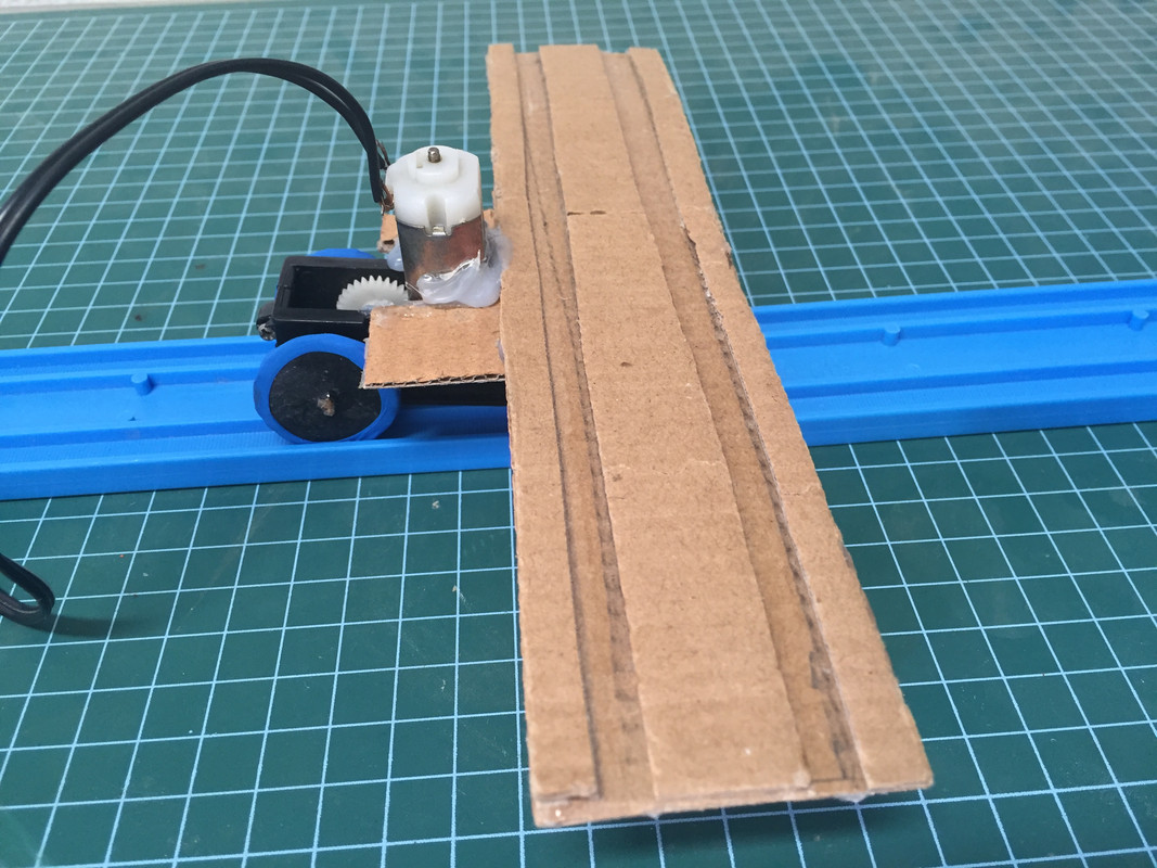 E940AA14-2115-4B5A-9814-957D8B3452CF