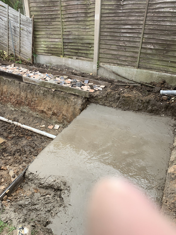 679AF680-C84A-404B-B163-A5470A7D0E6B