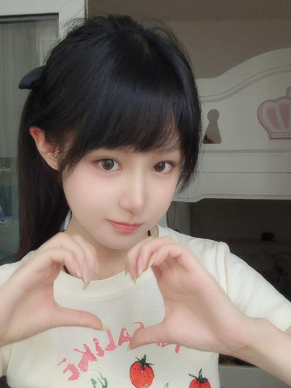 喜欢被夸奖的米粒,ロリータ,Lolita,萝莉塔,炉利,Loli,萝莉,亜炉,華炉,少女,甜妹