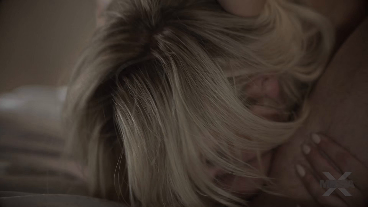 Charlotte Sins - I don't Need Anyone - MISSAX.mp4.0019