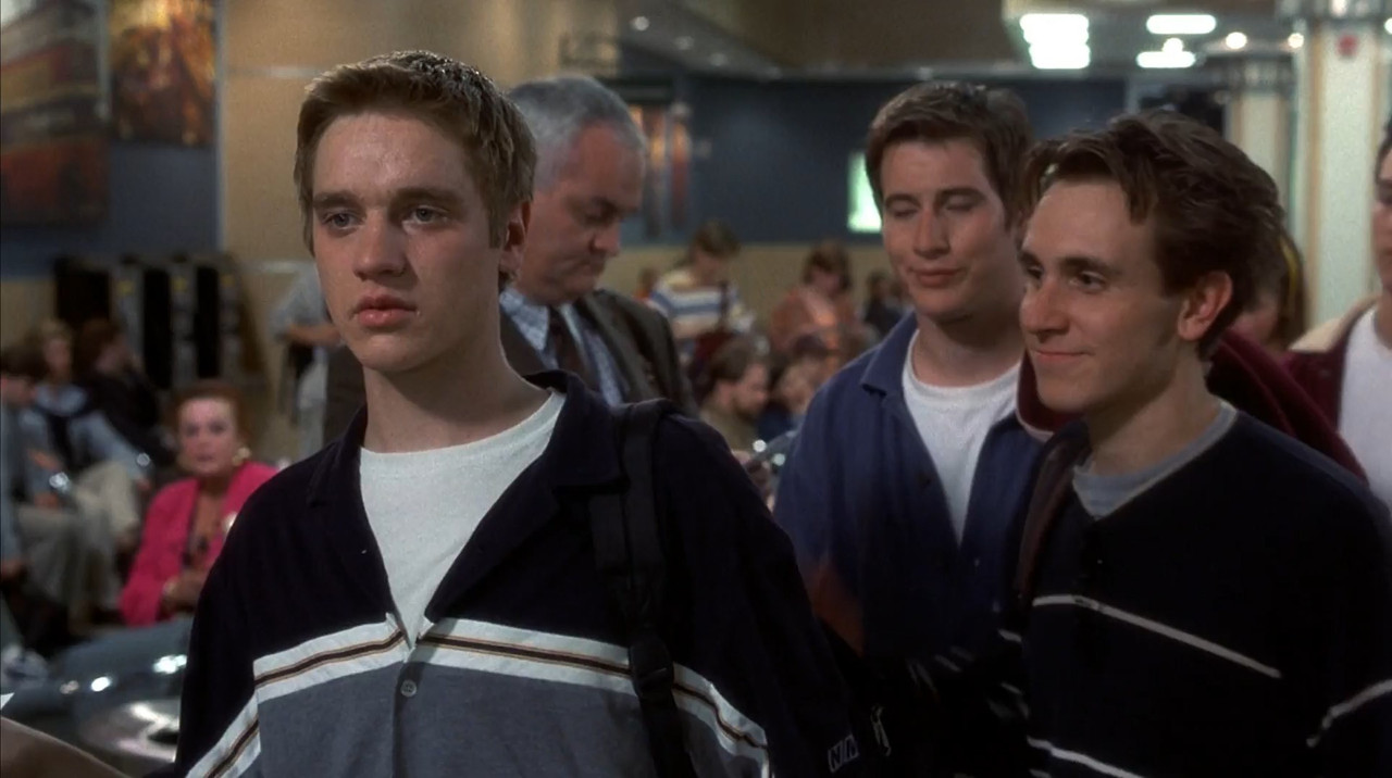 Final Destination 2000 BluRay [Hindi + Tamil + English] 480p 720p 1080p ESub Screenshot