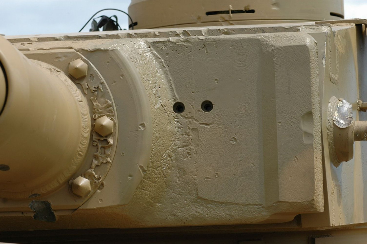 13643969dsc1600Skrivebordetsoplsning1_0