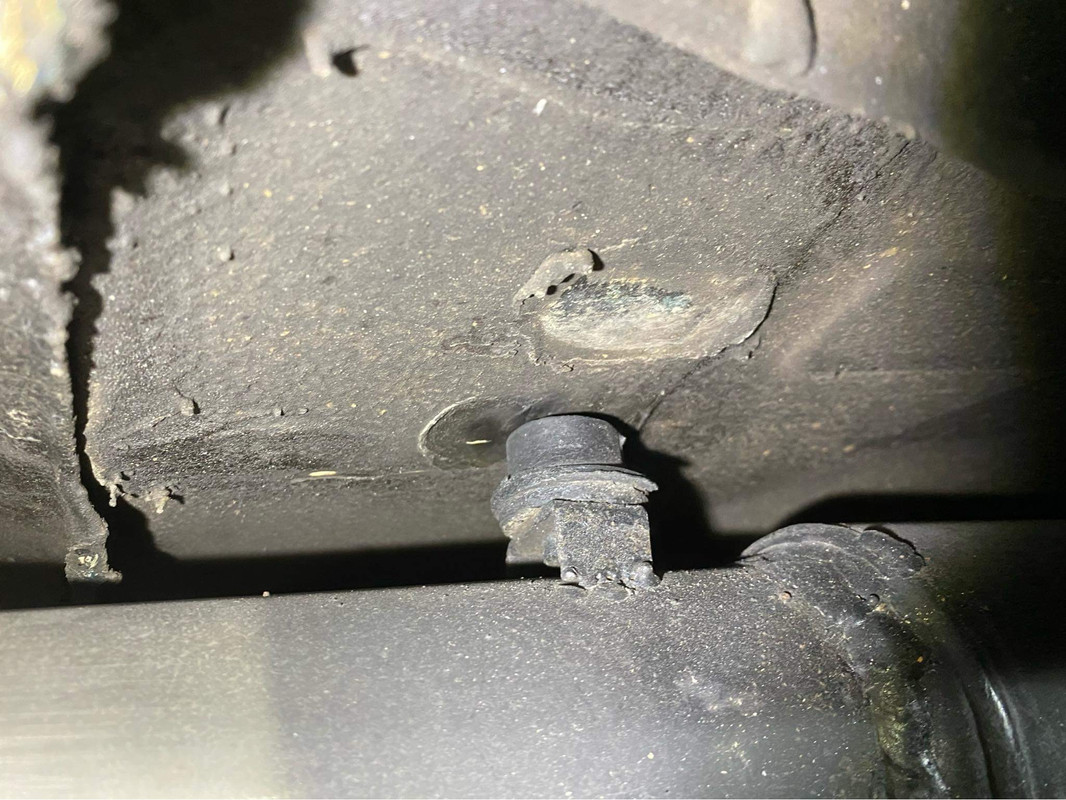 5F3C3F84-FD93-4514-8713-9387FCD2DA7C