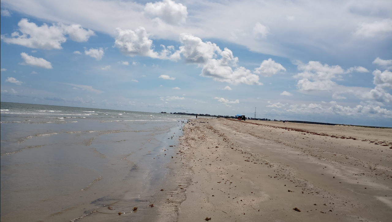 [Image: San-Luis-Beach-In-Galveston2.png]
