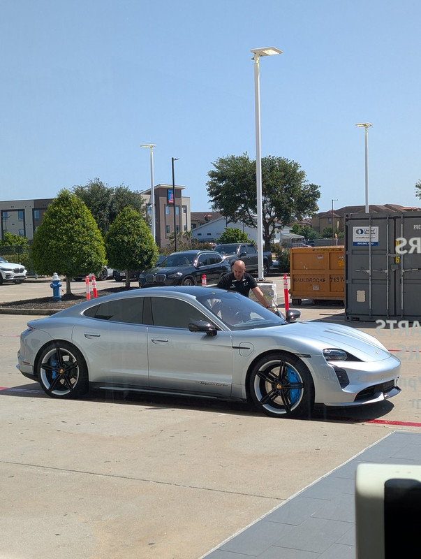 PXL_20250412_163231339.MP (1)