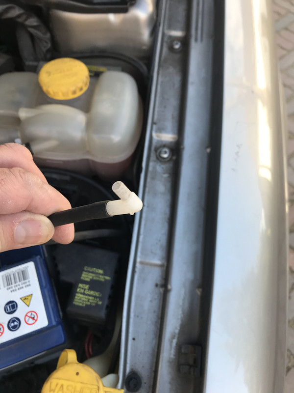 D1D37A3B-9384-4D6A-87D2-55B240648474