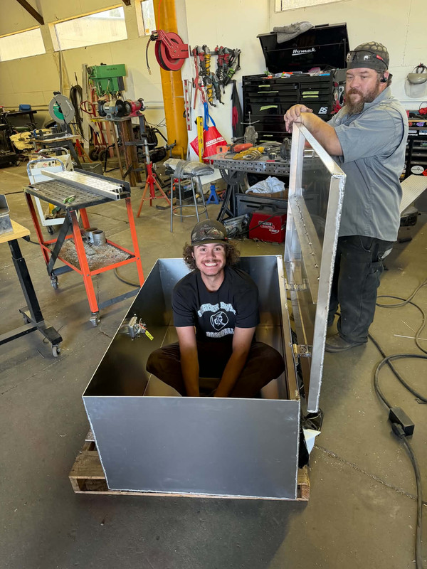 Reverse-engineered replacement part fabrication