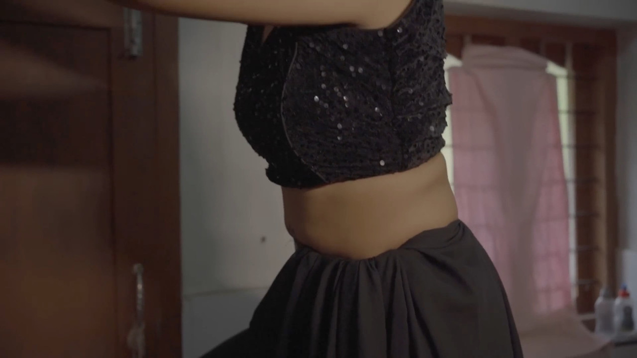 [Image: Hot-lady-from-malayalam-short-film-mp4-s...13-343.jpg]