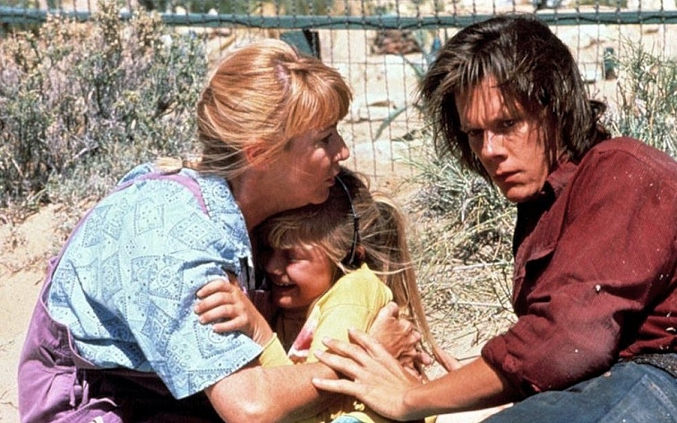 ARIANA-RICHARDS-TREMORS-2-A-FOTOR.jpg