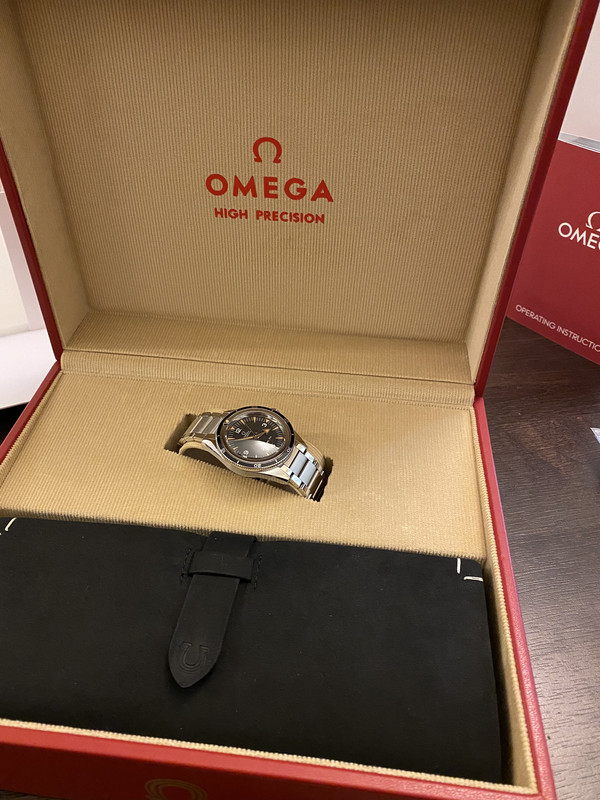 8265D7F8-E6AE-4B9F-A584-9C8A7C06319A