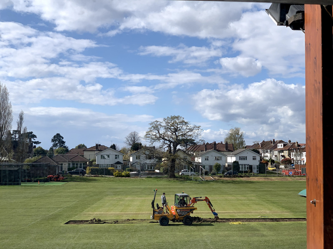 ECE578E1-DF56-45B8-8747-D3B33B266C32