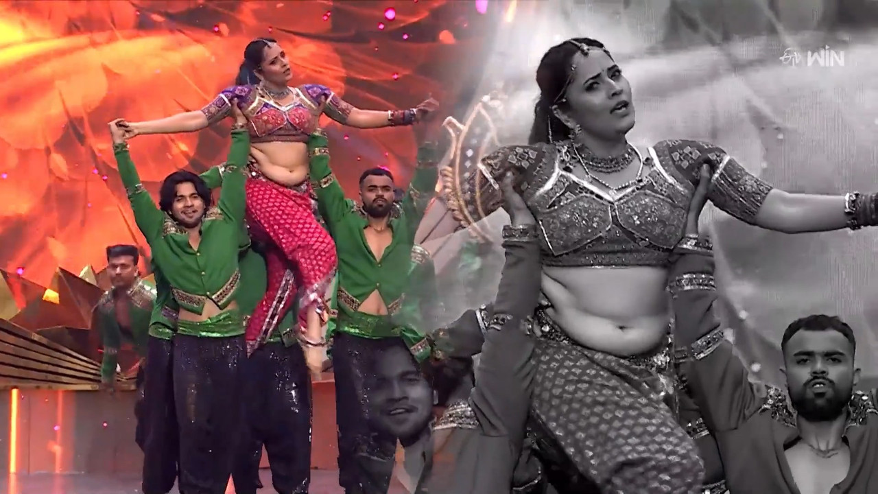 Anasuya Bharadwaj Sizzling Steamy Hot Perfomance Showing wide Navel,Boobs and Assin S