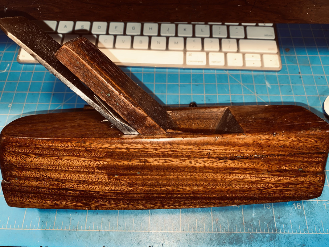 WKar%JpgR9iXYZU0Con90w