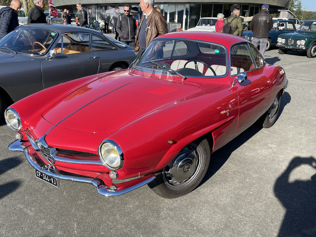 3AE6B36D-A9B2-422E-BD08-3C701EC38666