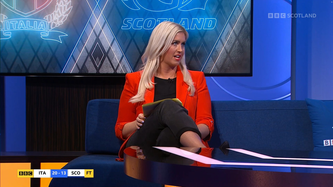 04.23 - 21.15.00 - The Edit. Entertainment news and chat with Amy Iro....ts_snapshot_09.39.195
