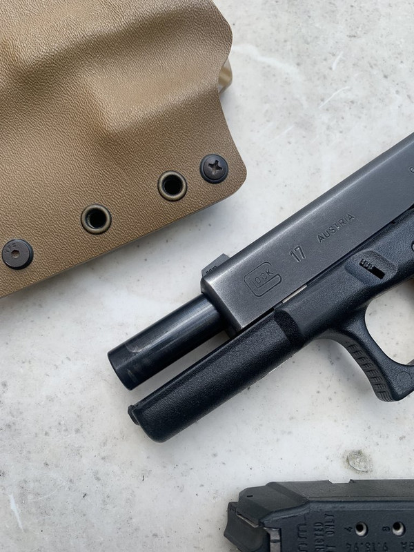 13122E0F-2F5D-4B54-B0F0-953386730CD1