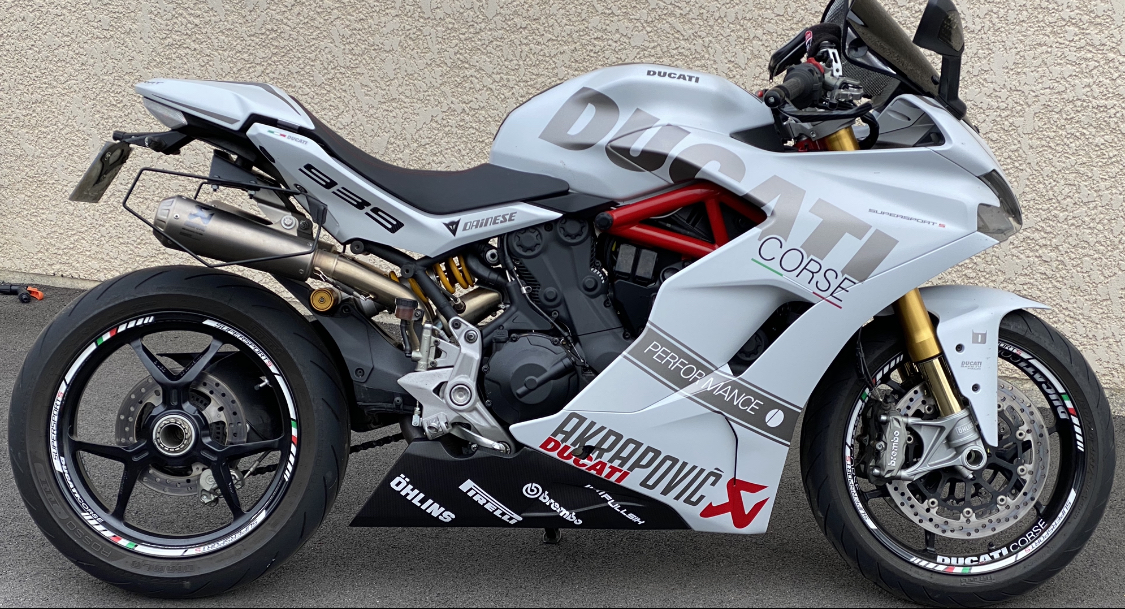 2D986C6C-372F-4BDB-978B-1429DF328F56