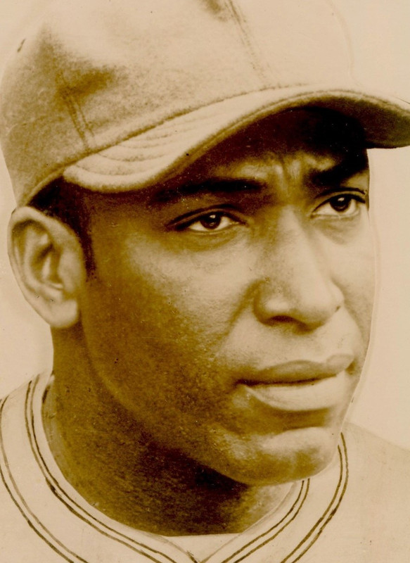 Martin-Dihigo.jpg