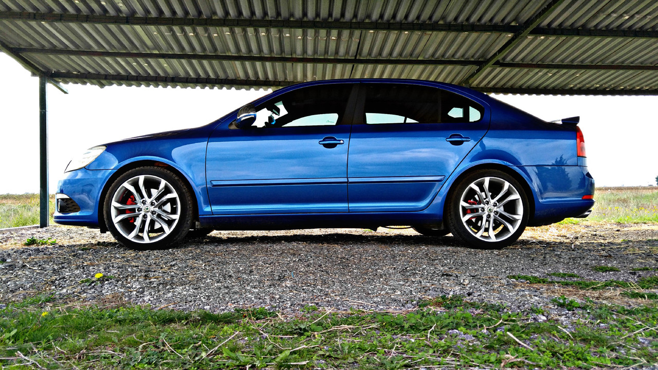 PicsArt_11-08-09.58.40