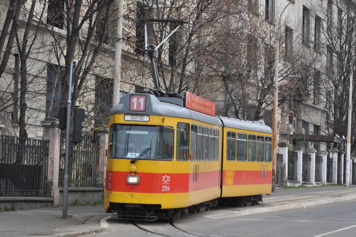 704 (1)