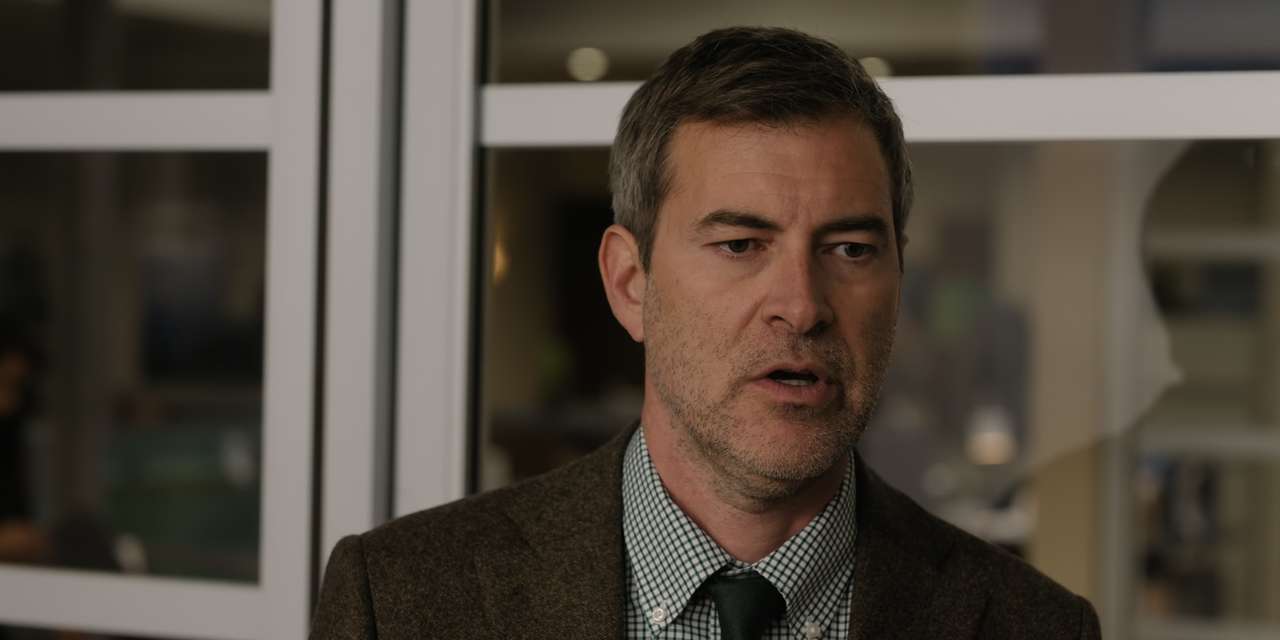 The.Morning.Show.S03E08.DNF.2160p.10bit.ATVP.WEB-DL.DDP5.1.HEVC-Vyndros.mkv_snapshot_34.00_[2023.11.