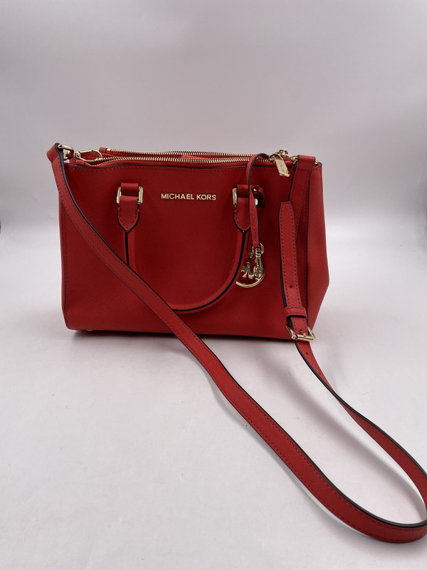 michael kors red shoulder bag