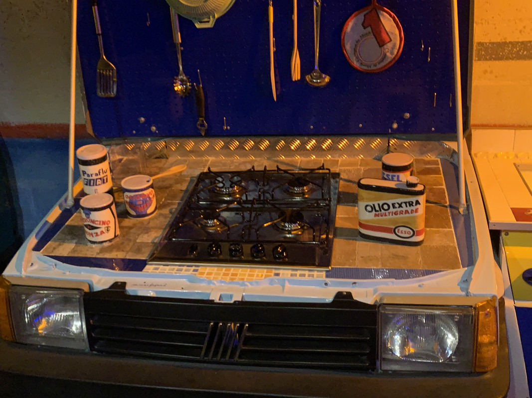 1B72F823-3B7F-4FB6-A4D9-DE08691865DB