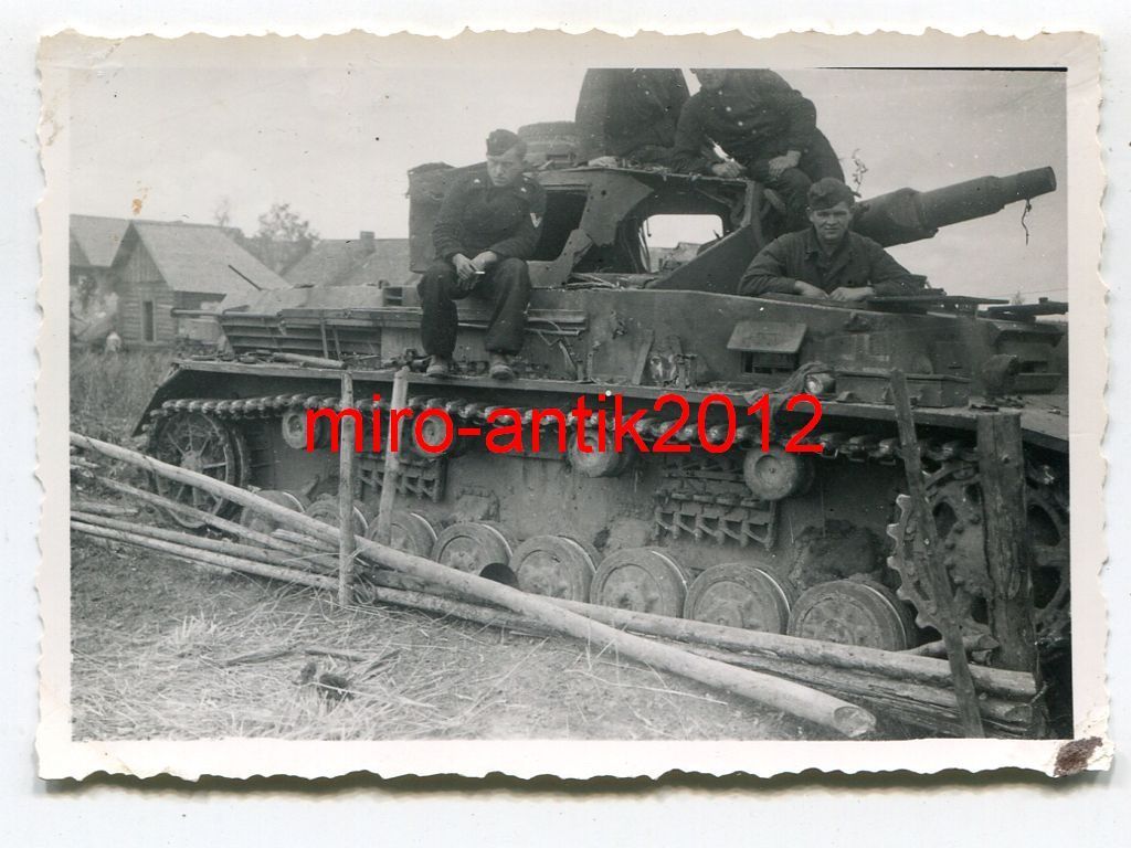 Foto, Panzerregiment 11, zerstörter Panzer IV de
