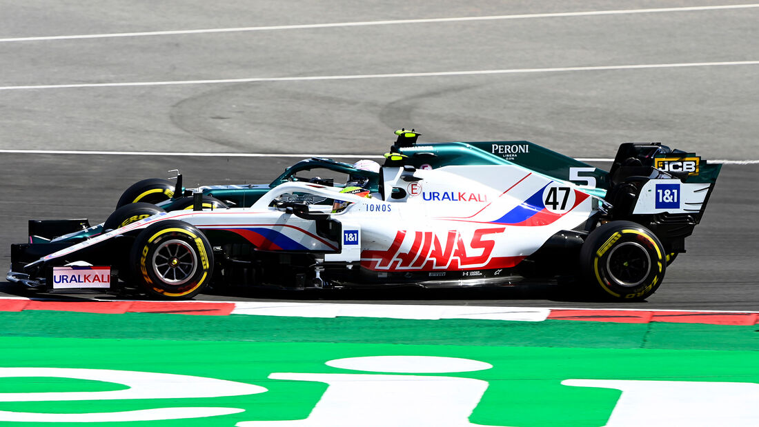 Vettel-Schumacher-GP-Portugal-Formel-1-2-Mai-2021-169Gallery-8700b57-1791131