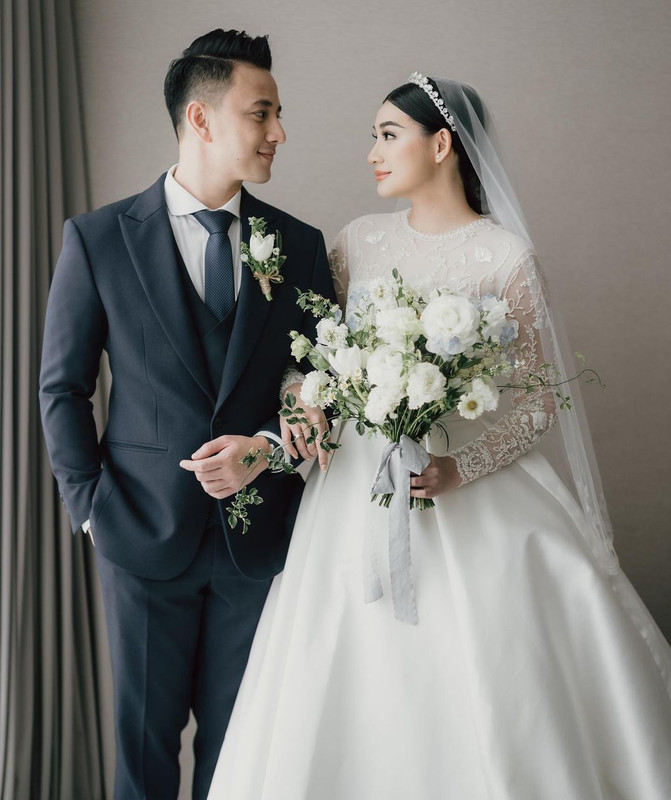 Billy Davidson menikah dengan penyanyi Patricia Devina Dextar pada 13 Februari 2021.
