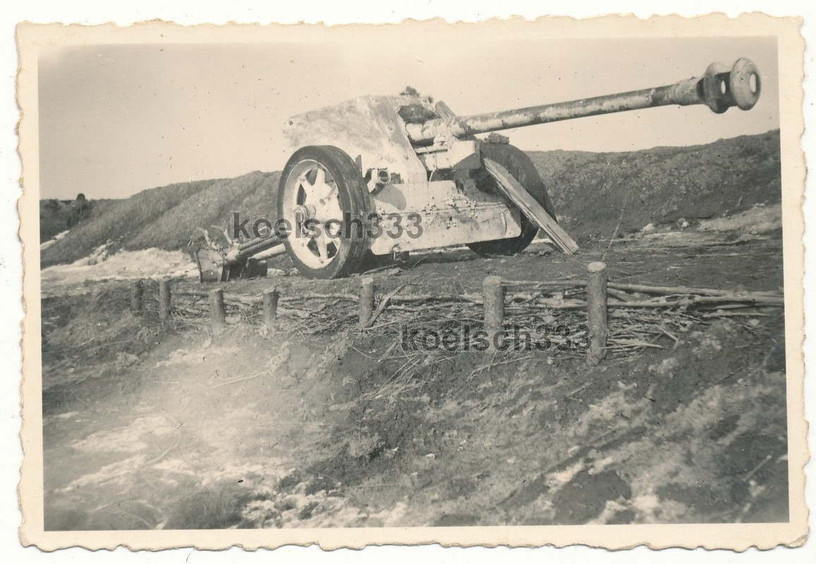 Foto Panzerjäger Geschütz 7,5cm PaK Wehrmacht Panzer Kampf Ostfront Russland .