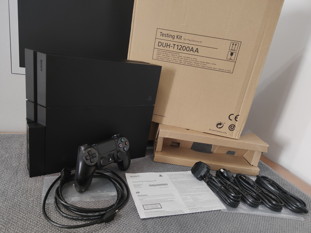 Selling PS4/PlayStation®4 Development Kit (DUHD1000AA, DUHD7000AA