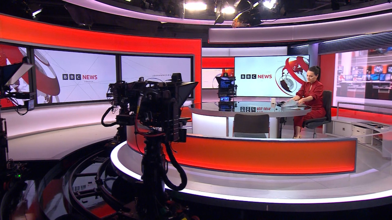 BBC News Valentine_20230428_05000600.ts_snapshot_00.27.01.243