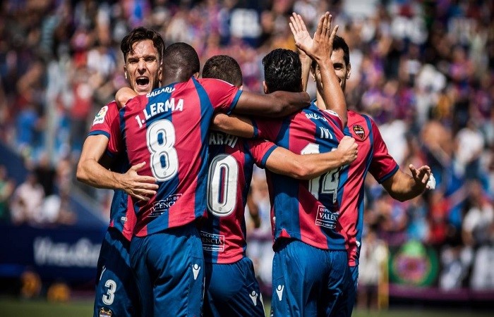 Soi kèo tài xỉu, phạt góc trận Alaves vs Levante, 02h30 ngày 17/08