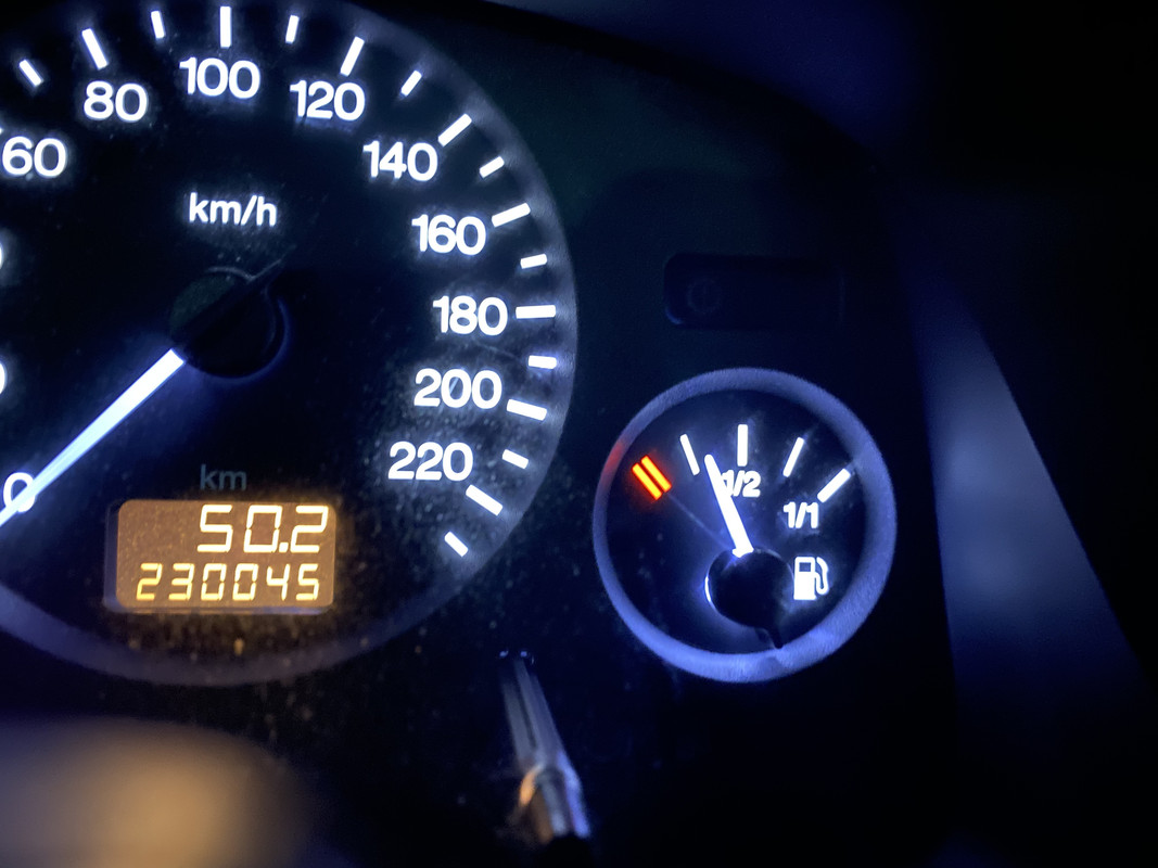 A2A77550-EF63-47A5-AFF8-9D376E24D061