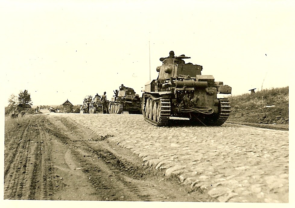 German Pzkw.38(t) Panzer Tank Column Heading to Front; Russia 1941!!!