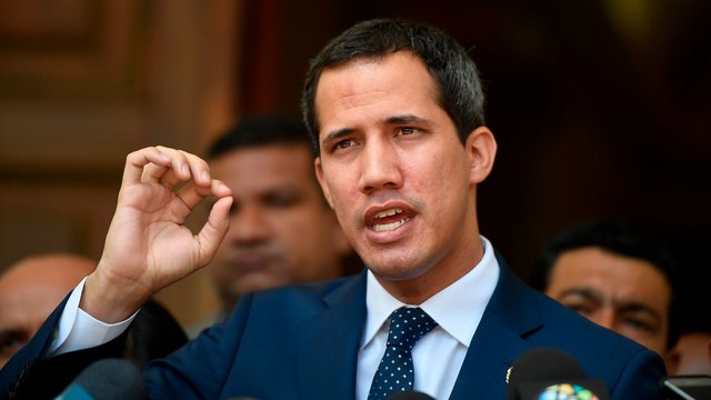 Bufón Juan Guaidó Bobolongo, Juan Guaidó