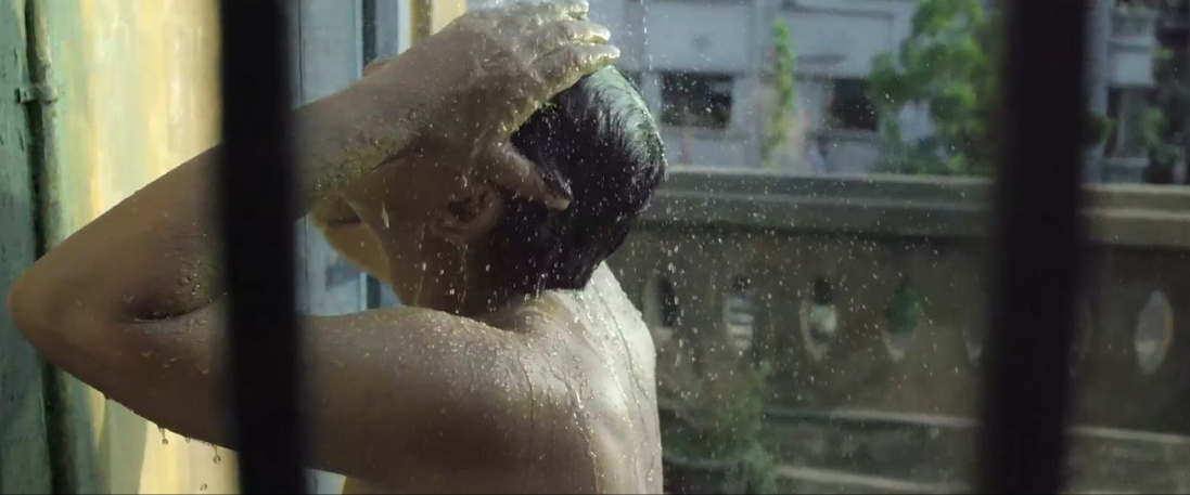 Aynabaji Movie Screenshot