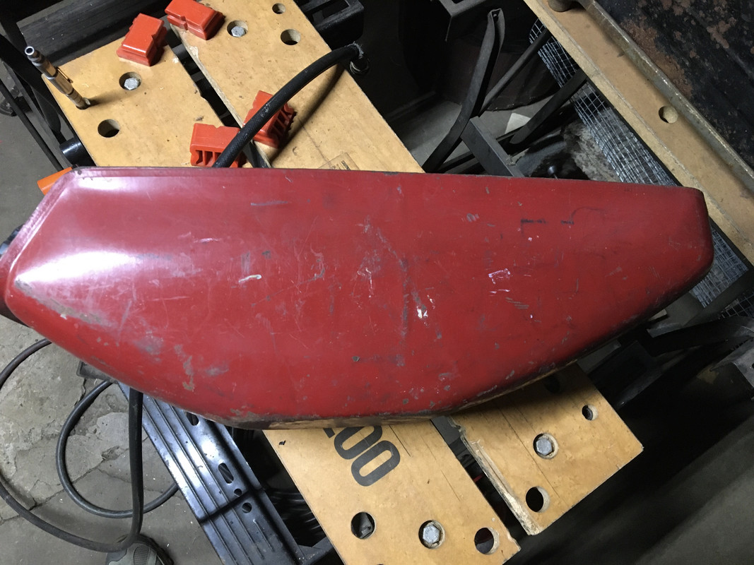 DDFF3B79-E7F0-437A-AD51-E1D771641B41