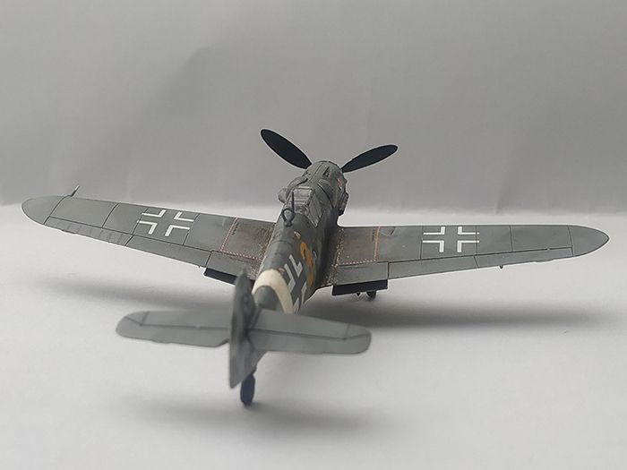 Bf-109G-6 JG-77 Steinheurer, AZ models, 1/72 IMG-20211107-095620