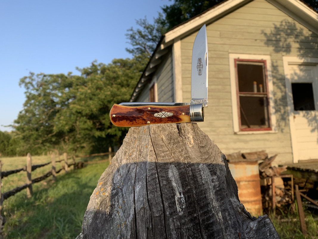 070EC854-E1FE-4AC7-A5A2-68D1713B293F